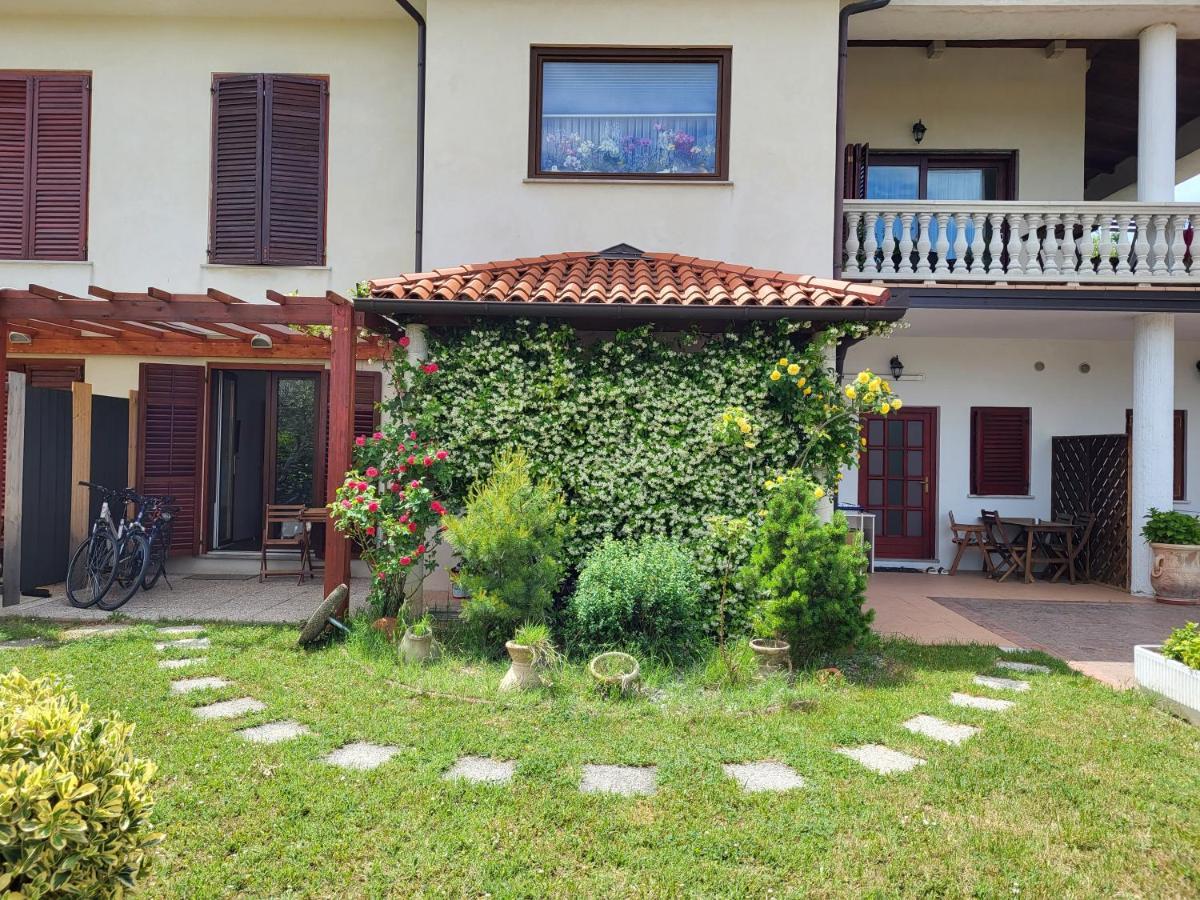 Apartmaji Tim Izola Exterior photo